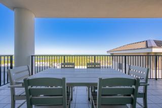 The Oasis 1712 formerly Phoenix West II 1712 condo - 8