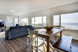 Ocean Front with Spectacular Views! 2 Bedroom, 2 Bath! Seal Rock Cottage! - 5