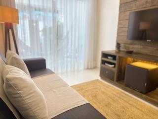 3 suítes na praia do Canto Grande - 2