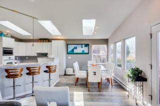 Fish From Your Back Yard! Ocean & Bay View! Hot Tub! Red Door House - 6