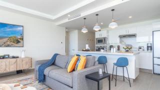 Amazing two bedroom beach front condo W1105 - 3