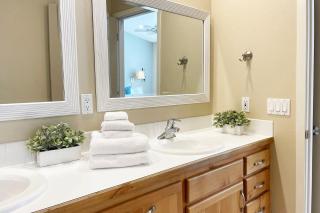 Beautiful Ocean Front Home! Sweeping Ocean Views! Pacific Sands - 1