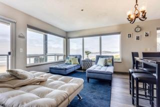 Ocean Front Condo, View of Lighthouse, Nye Beach! Nye Beacon - 9