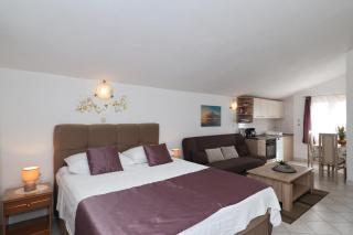 Apartments Miljenka - 8