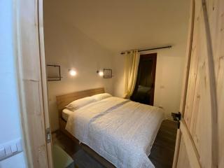 Pool Green House - 1