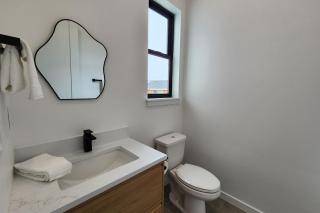 New Townhome! Hot Tub! Dog Friendly! Short Walk to Beach! Northern Lights - 4