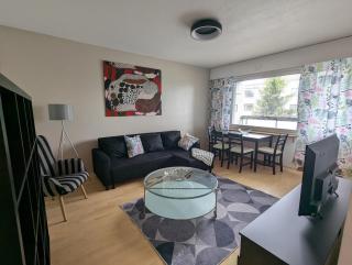 Spacious two-room apartment by the lake - 6