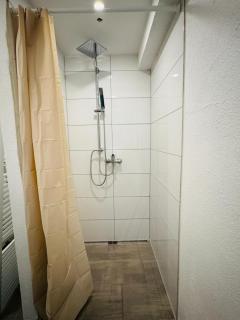 Skylineblick Doppelzimmer - 2