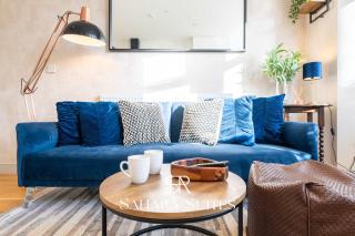 Cosy 1BR Cardiff Stay - Parking - Off on Long Stays - 1