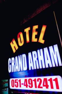 Grand Arham Hotel Faizabad - 6