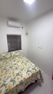 Casa para alugar no período da cop 30 , 3 minutos de onde serão realizados os eventos climáticos, casa ampla com garagem churrasqueira, piscina, terraço arejado, 3 quartos sendo 2 suítes climatizadas, sala com sofá cama e tv por assinatura - 5