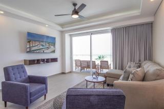 Cozy beach front getaway Encantame Towers E304 - 6