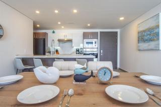 Cozy beach front getaway Encantame Towers E304 - 4