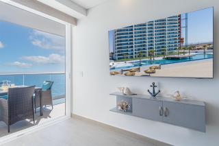 Splash in The New Lazy River and Sleep In Luxury Encantame Velero 1103 - 5