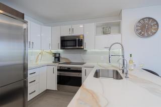 Splash in The New Lazy River and Sleep In Luxury Encantame Velero 1103 - 1