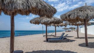 Splash in The New Lazy River and Sleep In Luxury Encantame Velero 1103 - 0