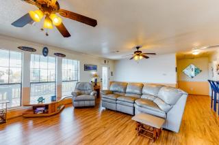 Escape Gulf Views Large Deck Pet Friendly - 7