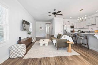 Hawthorne Haven - 2 mi to DT - Direct Trail Access - 0