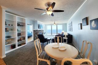 Spectacular Ocean Front Condo with Community Club House & Pool! Whale Crossing - 5