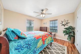 Escape Bay Views Large Deck Group Ready - 5