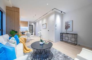 Private One-Bedroom Townhouse Cosy & Stylish - 3