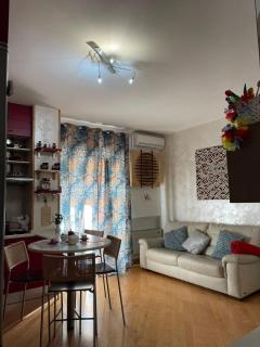 Appartamento Incantevole Finemente Arredato - 0