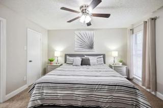 Upgraded 2BD Pool DFW South 183-161 i015 - 1