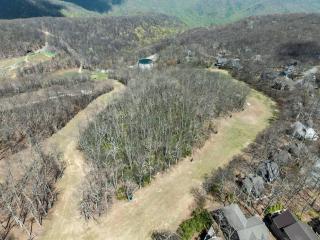 Trail Magic- Sk-in & Ski-out - Beech Grove - 6