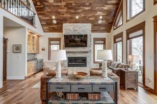 Trail Magic- Sk-in & Ski-out - 3