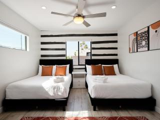 Sunset - Private Pool & Spa - Walk to Old Town - 4