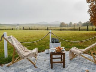 Nuka House - Teatr Natury z Jacuzzi - 8