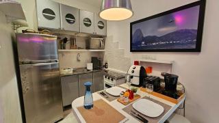 Studio Bossa Vintage & Chic | 5 minutos da Praia - 4