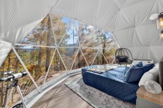 Glamping Dome w Fire Pit WiFi King Bed & Bath - 0