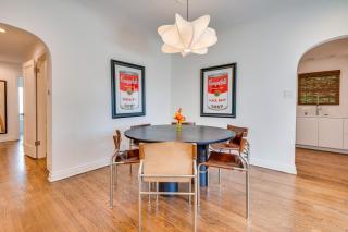 1 Block to Melrose Ave! Bright Home w/ Pool - 3