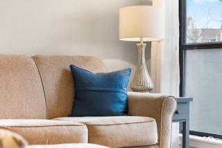 Great Day - Picture-Perfect Condo in Pointe Royale - 2