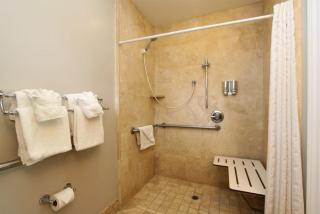 Monterey Peninsula Inn - 7