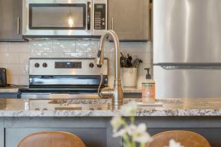 Troon Golf Bungalow - Branson - Golf Course View & On-site Amenities - 1