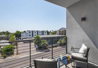 Hush House - Hot Tub - Heart of Old Town - 6