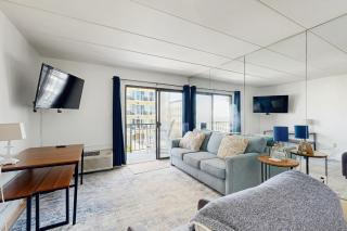 Decatur House 304 - 8