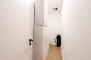 Spacious City Getaway for 8 in Antwerp - 2