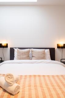 Spacious City Getaway for 8 in Antwerp - 8