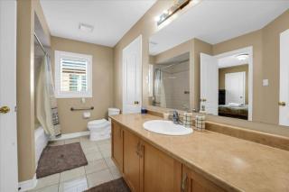 Luxury Mansion by Toronto and YYZ with Large Backyard Weddings - 5