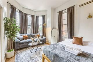 New Studio in Center City that Sleeps 4 with Fast Wifi - 9