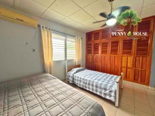 Penny House Hostal - 6