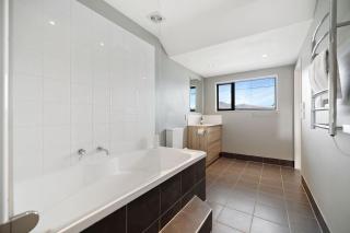 Golden Stay Queenstown - 7