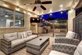 9 Large Bedrooms Private Pool Pool Table - 9