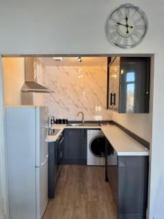 Comfort in the East - 6