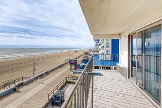 The Waves at Boardwalk 406 - 0