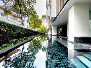 Near BTS Asok and MRT SKV l Pool and Sauna - 7