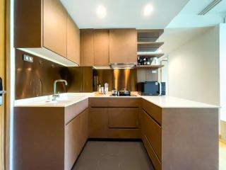 Near BTS Asok and MRT SKV l Pool and Sauna - 3